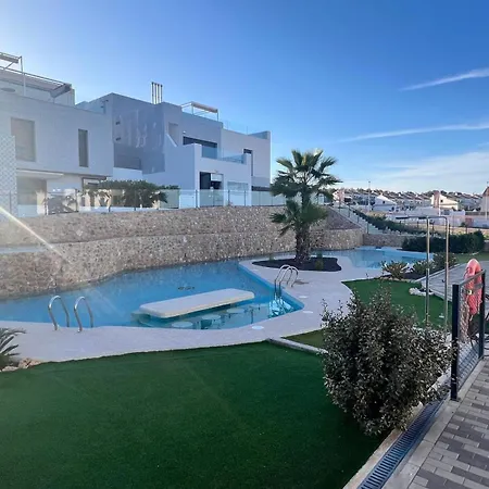 Modern Pool Cntrr * San Miguel De Salinas